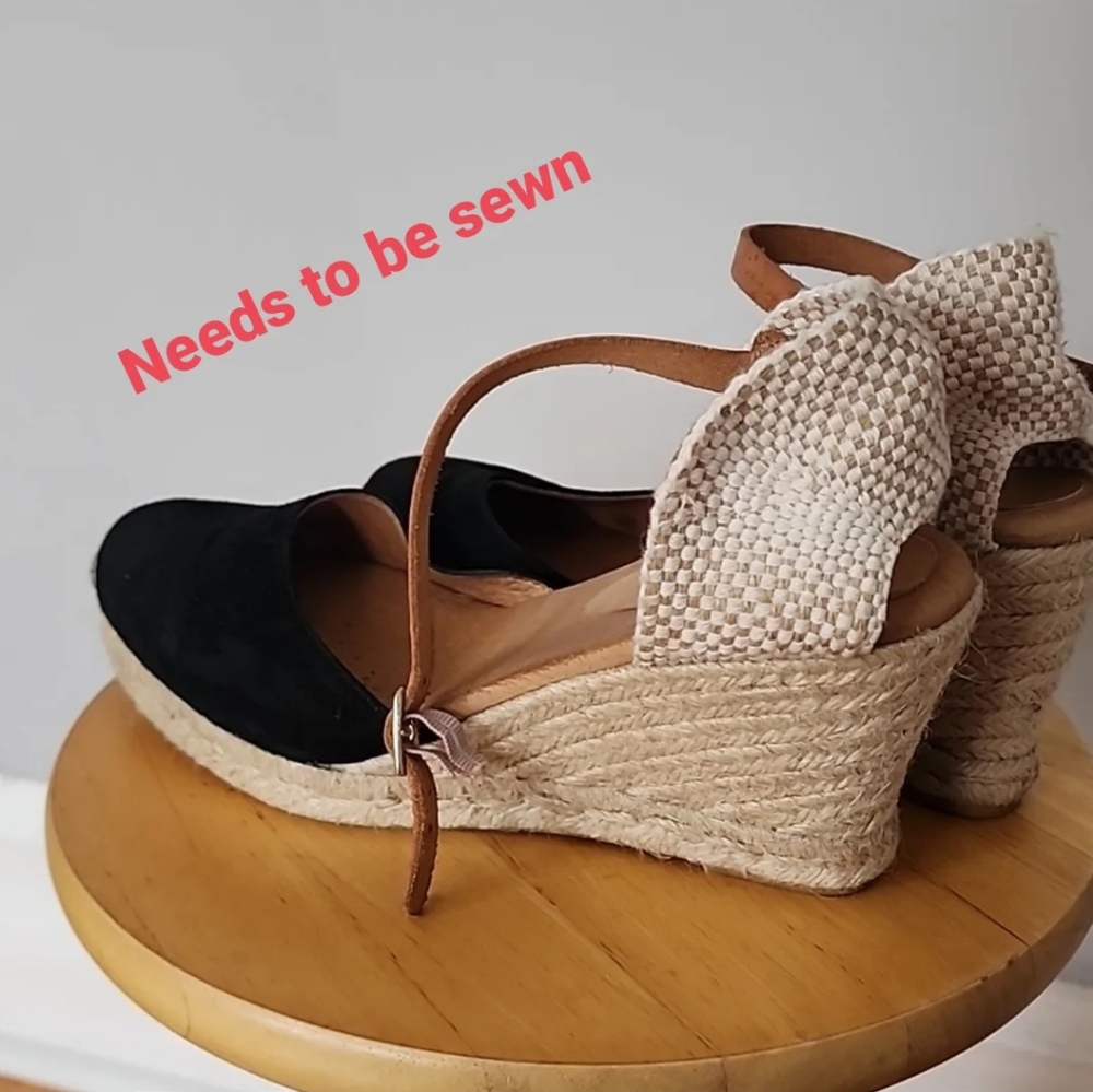 Browns wedges sandals